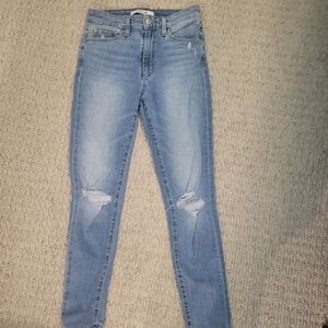 Joe's Jeans Sky Blue Denim Size 27